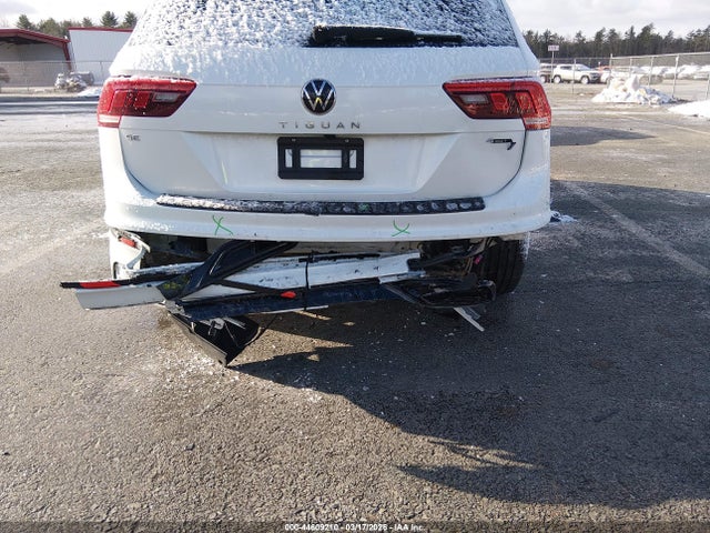 Aukcja sprzedaży 2024 Volkswagen Tiguan 2.0t Se R-line Black, vin: 3VV8B7AXXRM057741, numer aukcji: 44609210