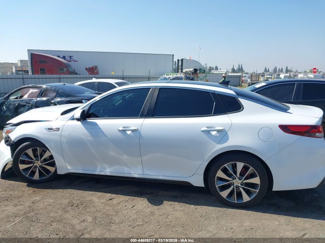 5XXGW4L25GG011540 KIA Optima Sx Turbo