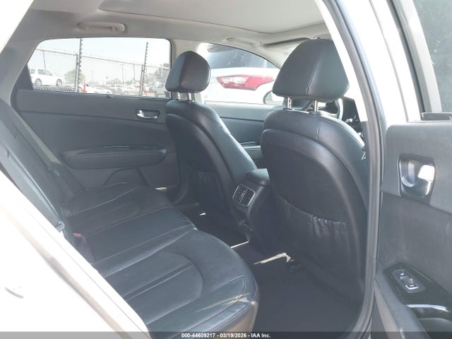 5XXGW4L25GG011540 KIA Optima Sx Turbo