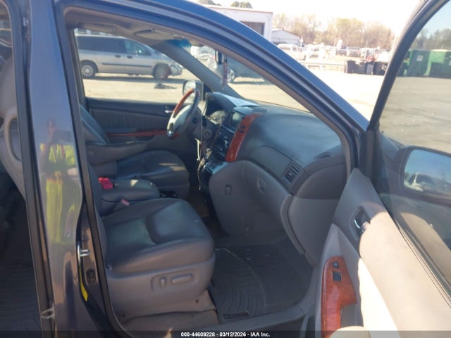 2009 TOYOTA SIENNA 5TDZK22C09S253964 Photo 4