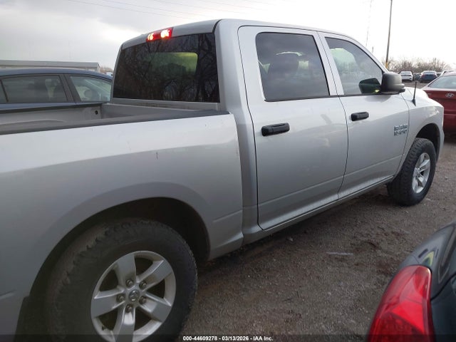 Aukcja sprzedaży 2017 Ram 1500 Express  4x4 5'7 Box, vin: 1C6RR7KG9HS589119, numer aukcji: 44609278