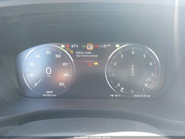 2022 Volvo Xc40 T5 R-design მანქანა იყიდება აუქციონზე, vin: YV4162UM0N2739387, აუქციონის ნომერი: 44609282