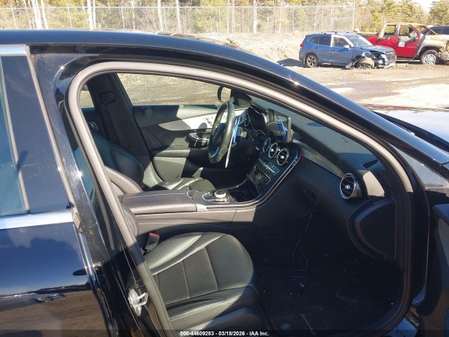 55SWF4KB7JU273016 Mercedes-Benz C 300 4matic