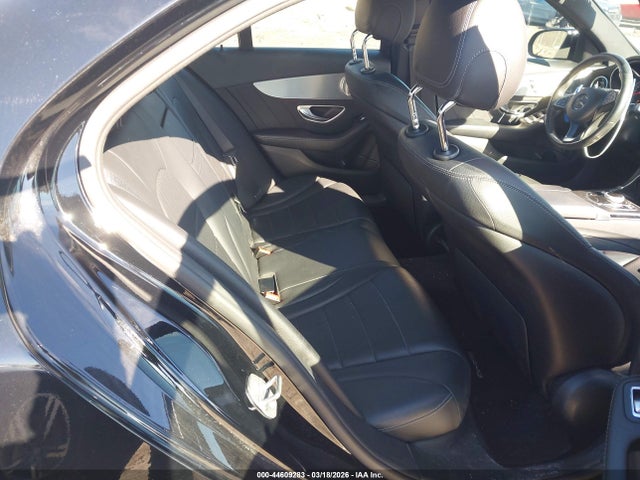 55SWF4KB7JU273016 Mercedes-Benz C 300 4matic