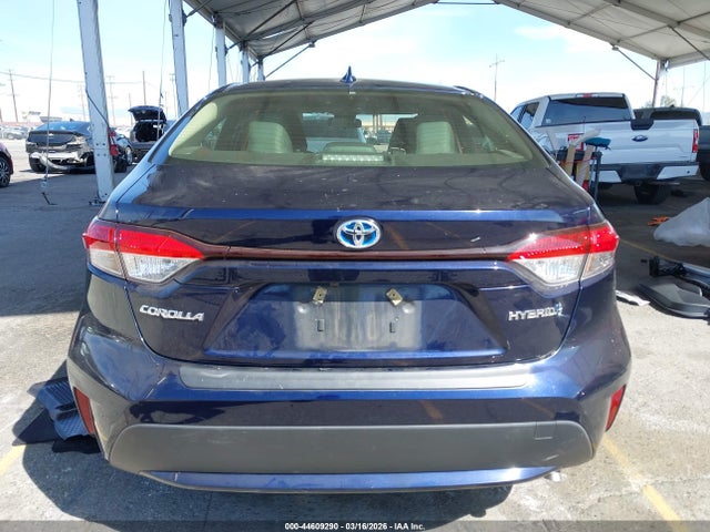 Toyota Corolla Hybrid Le 2022 JTDEAMDE6NJ061872 Image 17
