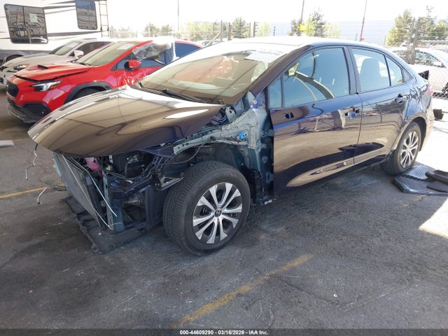Toyota Corolla Hybrid Le 2022 JTDEAMDE6NJ061872 Image 2