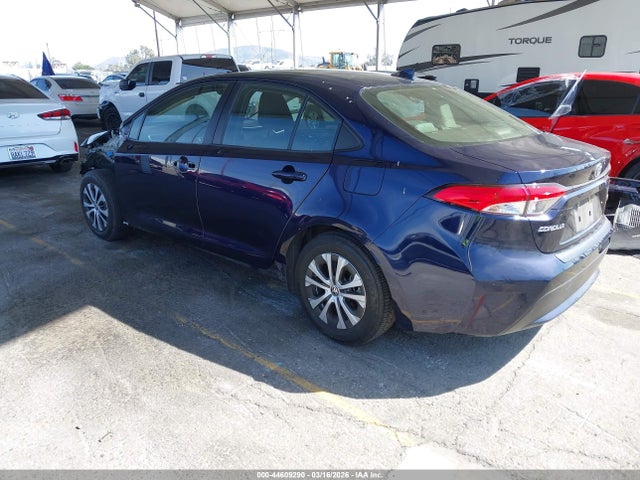 Toyota Corolla Hybrid Le 2022 JTDEAMDE6NJ061872 Image 3