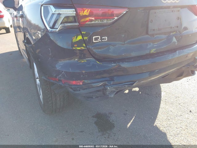 Продаж на аукціоні авто 2023 Audi Q3 Premium 45 Tfsi S Line Quattro Tiptronic, vin: WA1DECF30P1033276, номер лоту: 44609302