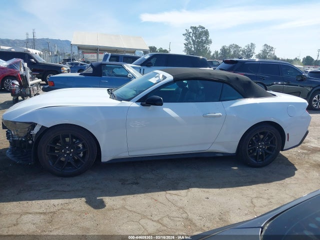 Ford Mustang Ecoboost Premium 2025 1FAGP8UH5S5124446 Image 14