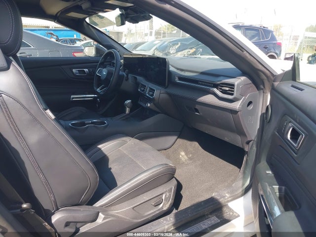 Ford Mustang Ecoboost Premium 2025 1FAGP8UH5S5124446 Image 5