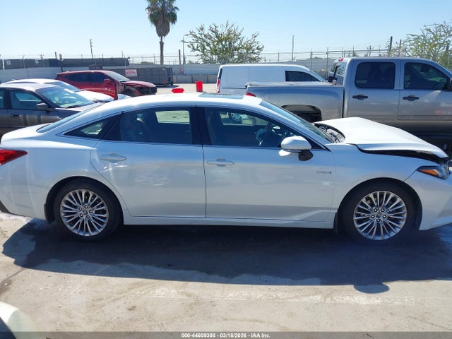 4T1C21FBXLU015734 Toyota Avalon Hybrid Limited
