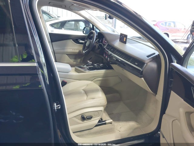 Продаж на аукціоні авто 2019 Audi Q7 55 Premium/55 Se Premium, vin: WA1LAAF70KD035518, номер лоту: 44609315
