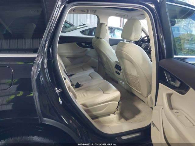 Продаж на аукціоні авто 2019 Audi Q7 55 Premium/55 Se Premium, vin: WA1LAAF70KD035518, номер лоту: 44609315