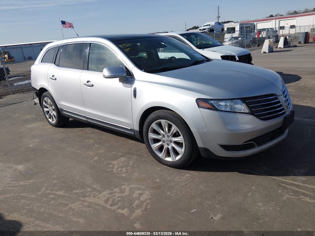 44609330 :رقم المزاد ، 2LMHJ5AT5JBL02549 vin ، 2018 Lincoln Mkt Elite مزاد بيع