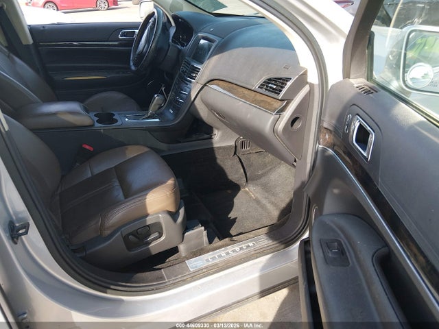 44609330 :رقم المزاد ، 2LMHJ5AT5JBL02549 vin ، 2018 Lincoln Mkt Elite مزاد بيع