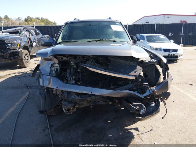 2013 Ford Expedition Limited მანქანა იყიდება აუქციონზე, vin: 1FMJU2A50DEF37924, აუქციონის ნომერი: 44609336