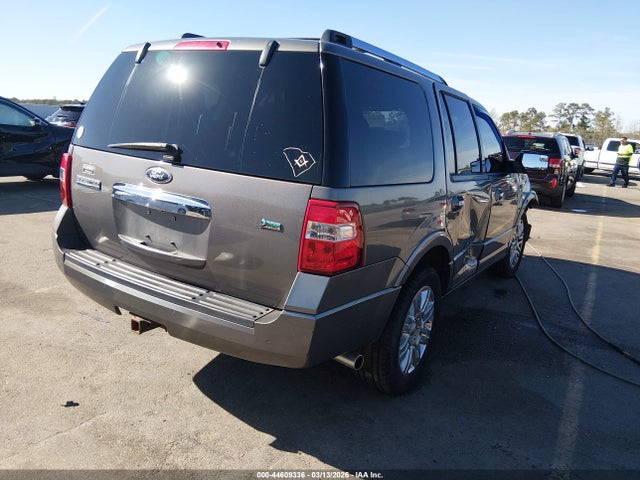 2013 Ford Expedition Limited მანქანა იყიდება აუქციონზე, vin: 1FMJU2A50DEF37924, აუქციონის ნომერი: 44609336