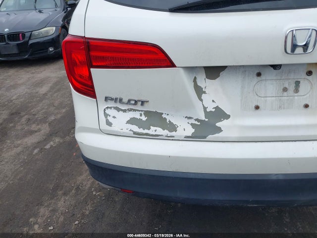 5FNYF6H16GB090588 Honda PILOT LX