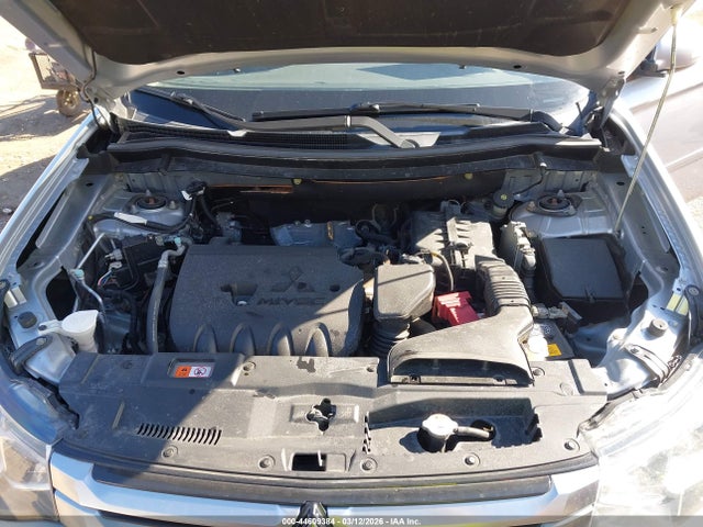 Продаж на аукціоні авто 2015 Mitsubishi Outlander Se, vin: JA4AZ3A32FZ010726, номер лоту: 44609384
