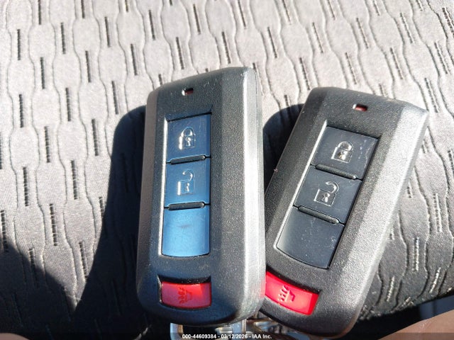 Продаж на аукціоні авто 2015 Mitsubishi Outlander Se, vin: JA4AZ3A32FZ010726, номер лоту: 44609384