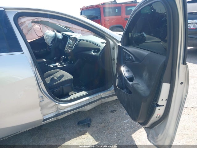 Продаж на аукціоні авто 2020 Chevrolet Malibu Fwd Lt, vin: 1G1ZD5ST8LF101197, номер лоту: 44609398