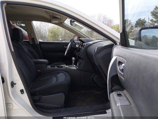 JN8AS5MV3FW255320 Nissan Rogue Select S