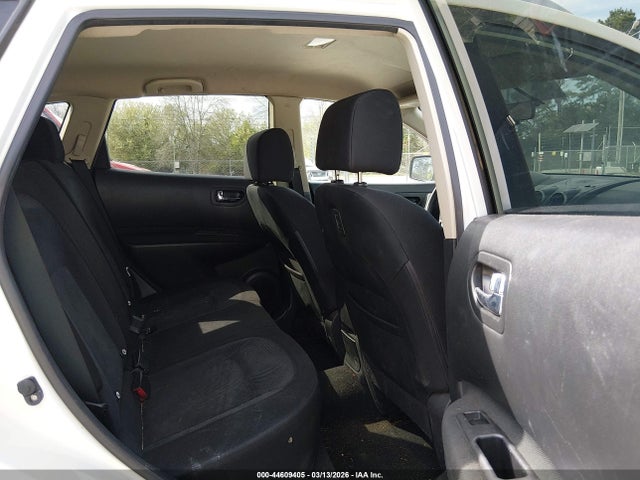 JN8AS5MV3FW255320 Nissan Rogue Select S