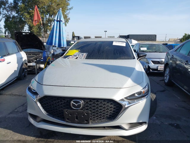 2024 Mazda Mazda3 2.5 S Select Sport მანქანა იყიდება აუქციონზე, vin: 3MZBPABM6RM417429, აუქციონის ნომერი: 44609406