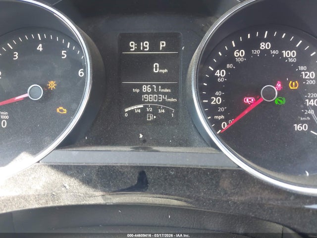 3VWD17AJ2GM320388 Volkswagen Jetta 1.8t Sport