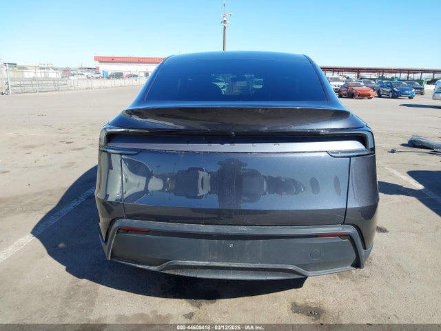7SAYGDED4TA463900 Tesla Model Y