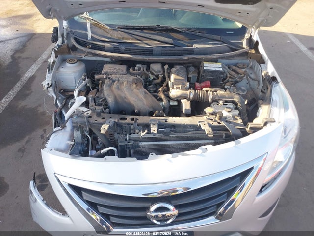 3N1CN7AP9KL822842 Nissan Versa 1.6 Sv