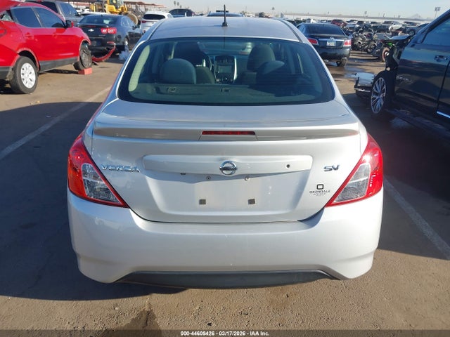 3N1CN7AP9KL822842 Nissan Versa 1.6 Sv