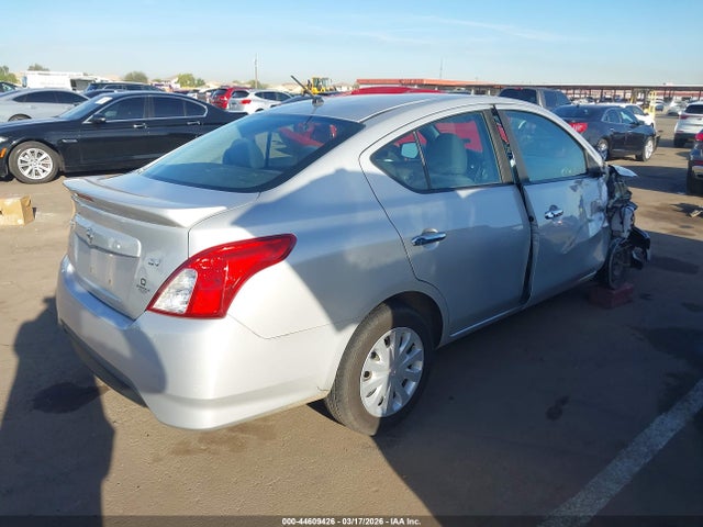 3N1CN7AP9KL822842 Nissan Versa 1.6 Sv