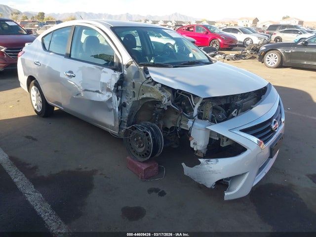 3N1CN7AP9KL822842 Nissan Versa 1.6 Sv