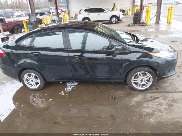 Ford FIESTA SE 2018 3FADP4BJ9JM139980 Image 13