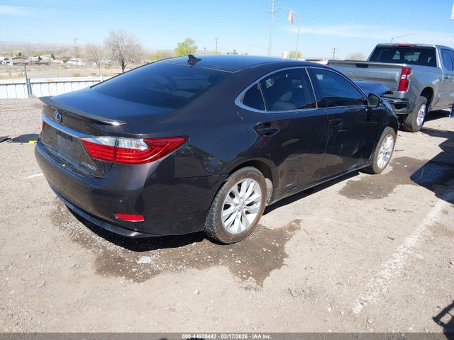 Продажа на аукционе авто 2013 Lexus Es 300h, vin: JTHBW1GG2D2016645, номер лота: 44609442