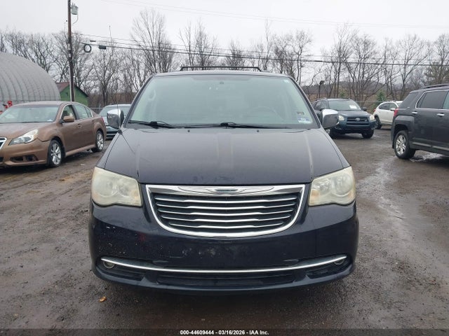 Продажа на аукционе авто 2011 Chrysler Town & Country Touring-l, vin: 2A4RR8DG8BR746217, номер лота: 44609444