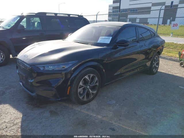 Ford Mustang Mach-e Premium 2021 3FMTK3R76MMA23774 Image 2