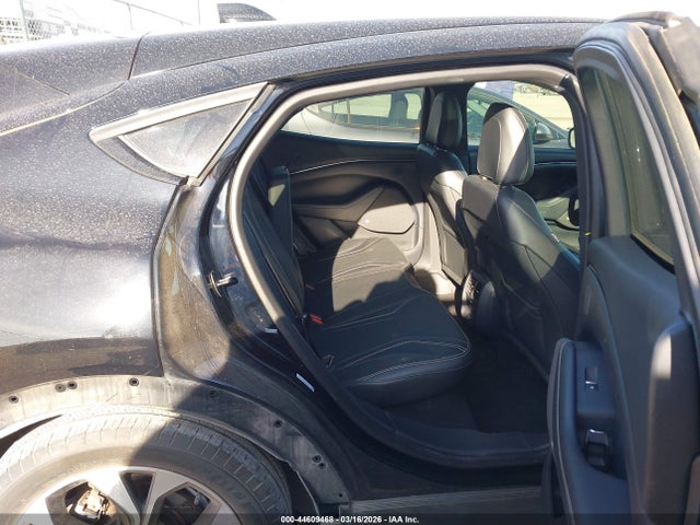 Ford Mustang Mach-e Premium 2021 3FMTK3R76MMA23774 Image 8