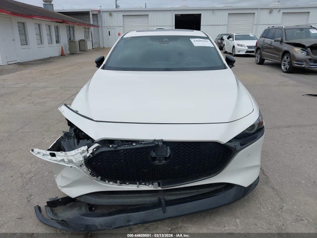 44609501 :رقم المزاد ، JM1BPBNY4M1333462 vin ، 2021 Mazda Mazda3 2.5 Turbo Premium Plus مزاد بيع