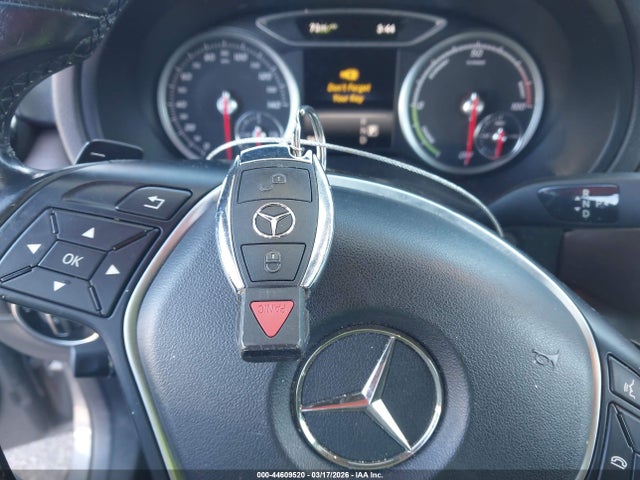 WDDVP9AB1HJ015737 Mercedes-Benz B 250e