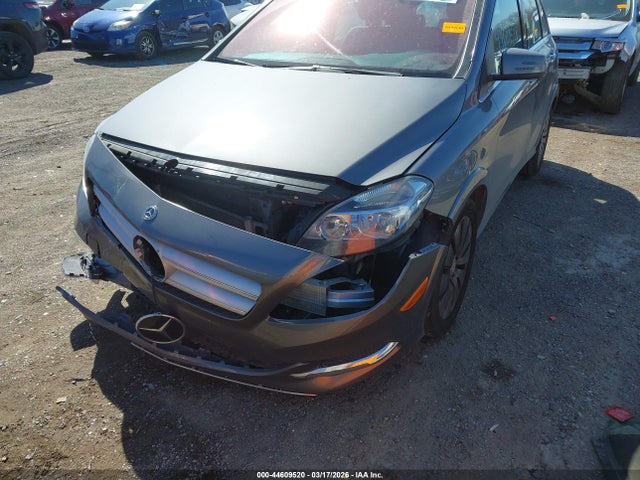 WDDVP9AB1HJ015737 Mercedes-Benz B 250e