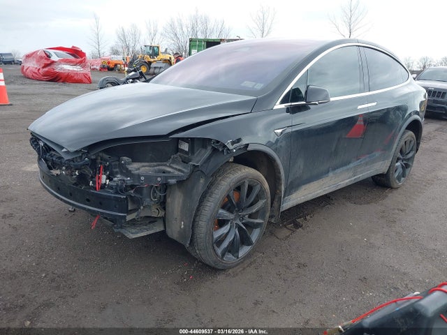 2018 TESLA MODEL X 5YJXCAE2XJF142591 Photo 1