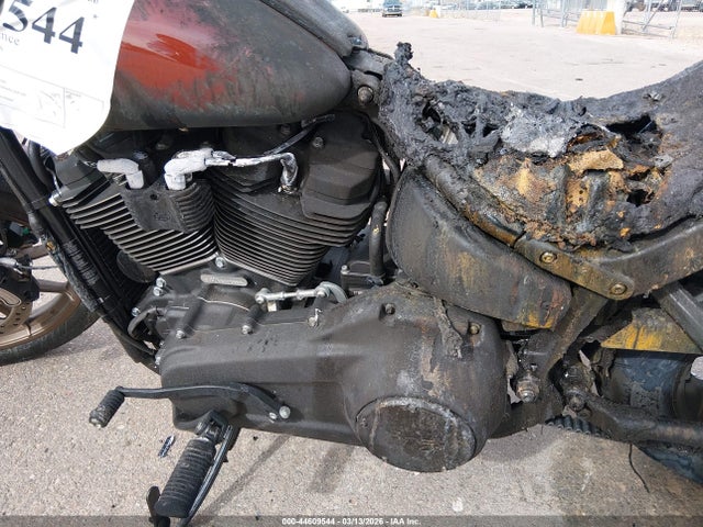 Harley-Davidson FXLRS 2024 1HD1YWZ18RB021111 Image 9