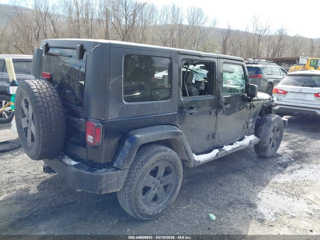 2010 JEEP WRANGLER UNLIMITED 1J4HA5H19AL195455 Photo 3