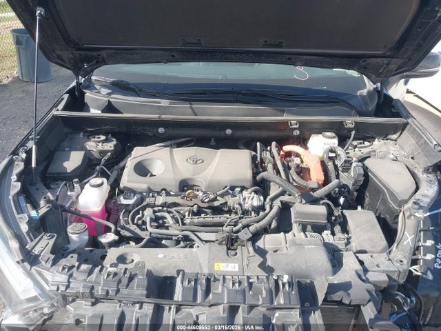 4T3RWRFV0SU181628 Toyota Rav4 Hybrid Xle