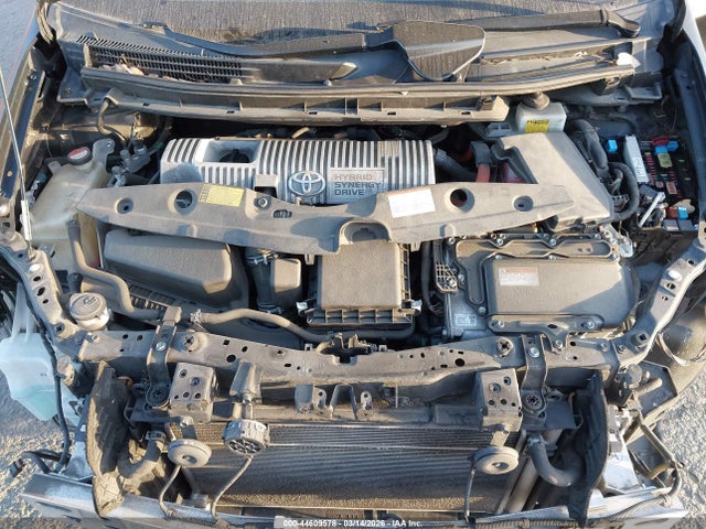 Toyota Prius Two 2015 JTDKN3DUXF0451406 Image 10