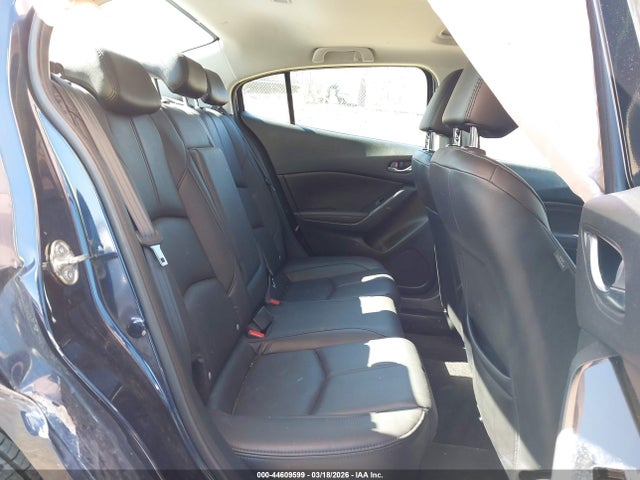 Продаж на аукціоні авто 2018 Mazda Mazda3 Touring, vin: 3MZBN1V39JM236063, номер лоту: 44609599