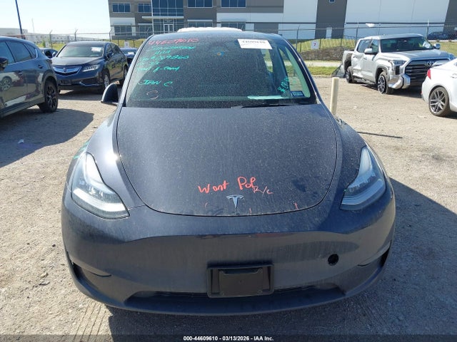 2023 Tesla Model Y Awd/long Range Dual Motor All-wheel Drive მანქანა იყიდება აუქციონზე, vin: 7SAYGDEE0PA069860, აუქციონის ნომერი: 44609610