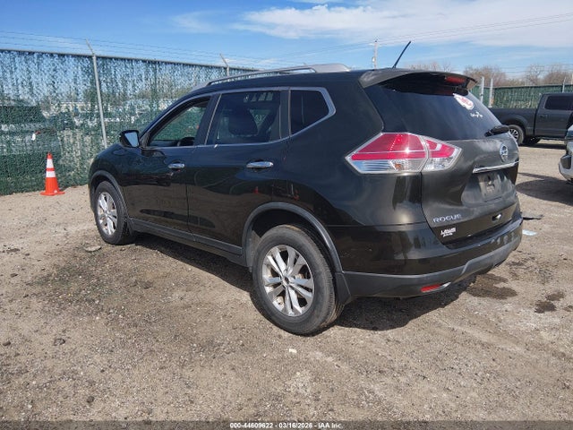 44609622 :رقم المزاد ، KNMAT2MV5FP514780 vin ، 2015 Nissan Rogue Sv مزاد بيع